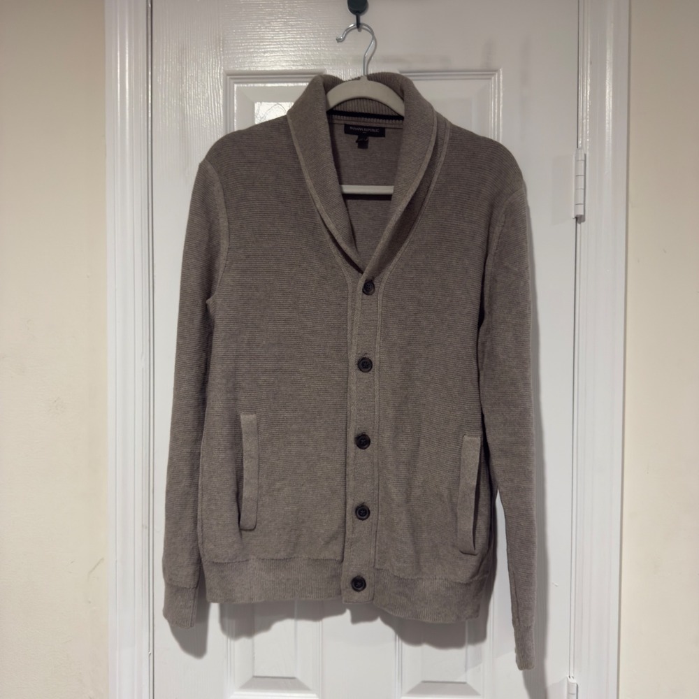 Banana Republic Men's‎ Brown Shawl Collar Cardigan – medium